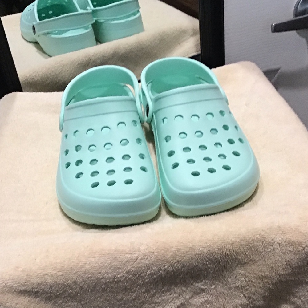Kids Aqua Green Lightweight Clog Sandals